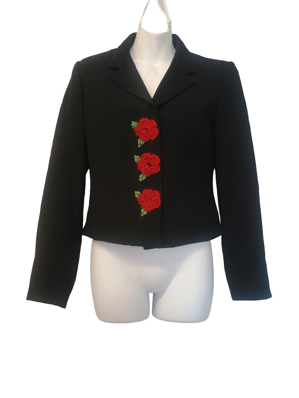 Rickie Freeman Teri Jon Black Vintage Wool Rose Applique Size: 2